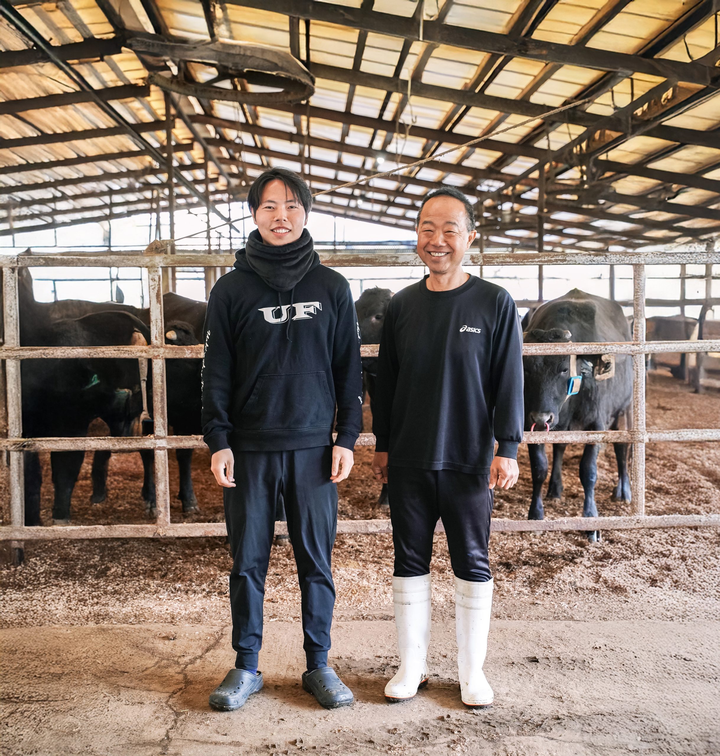 前田明宏さん／前田恭希さん「上場高原と牛たちと」 - Lifense / ライ
